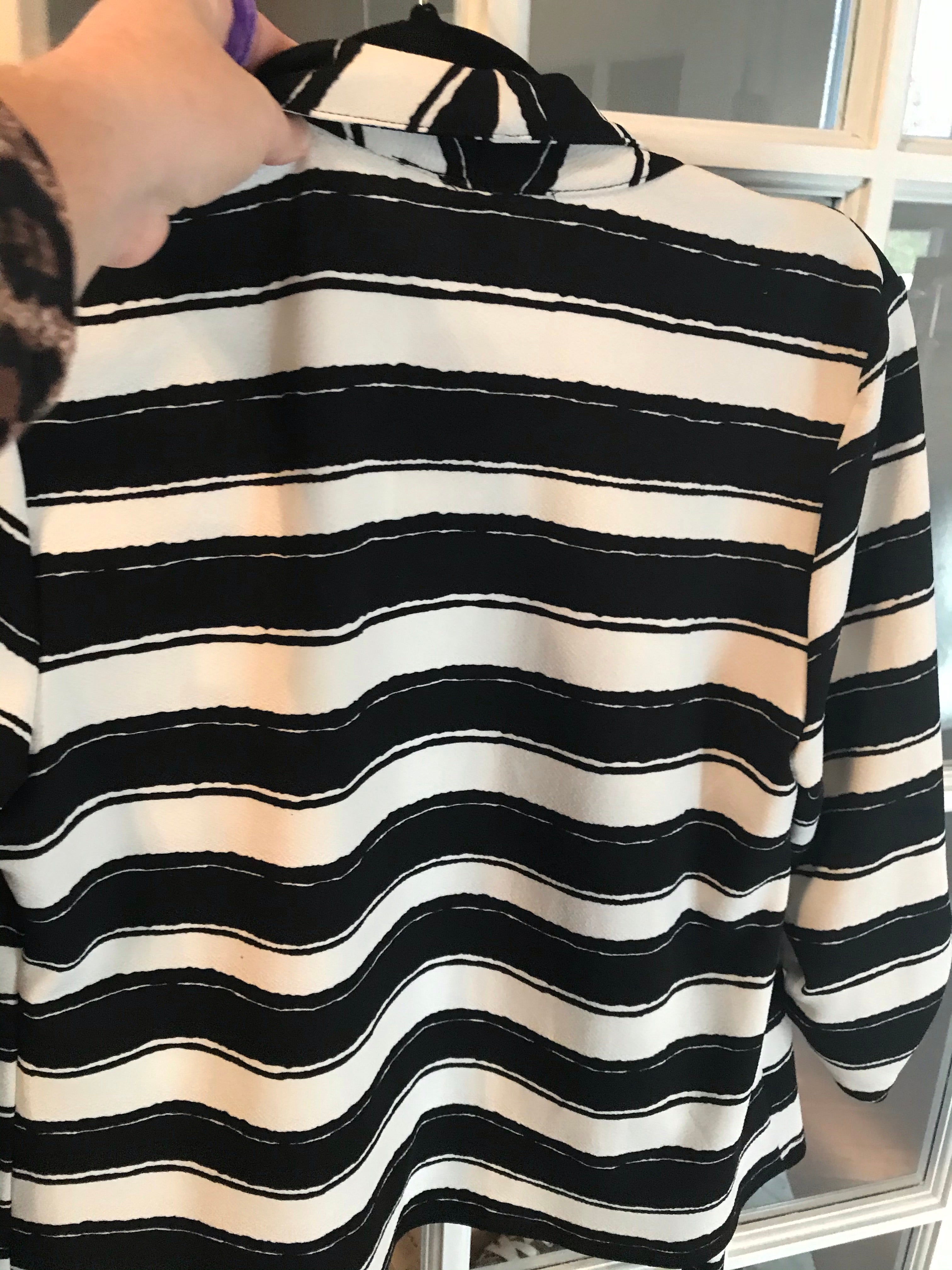 Black Stripe 3/4 Sleeve Jacket