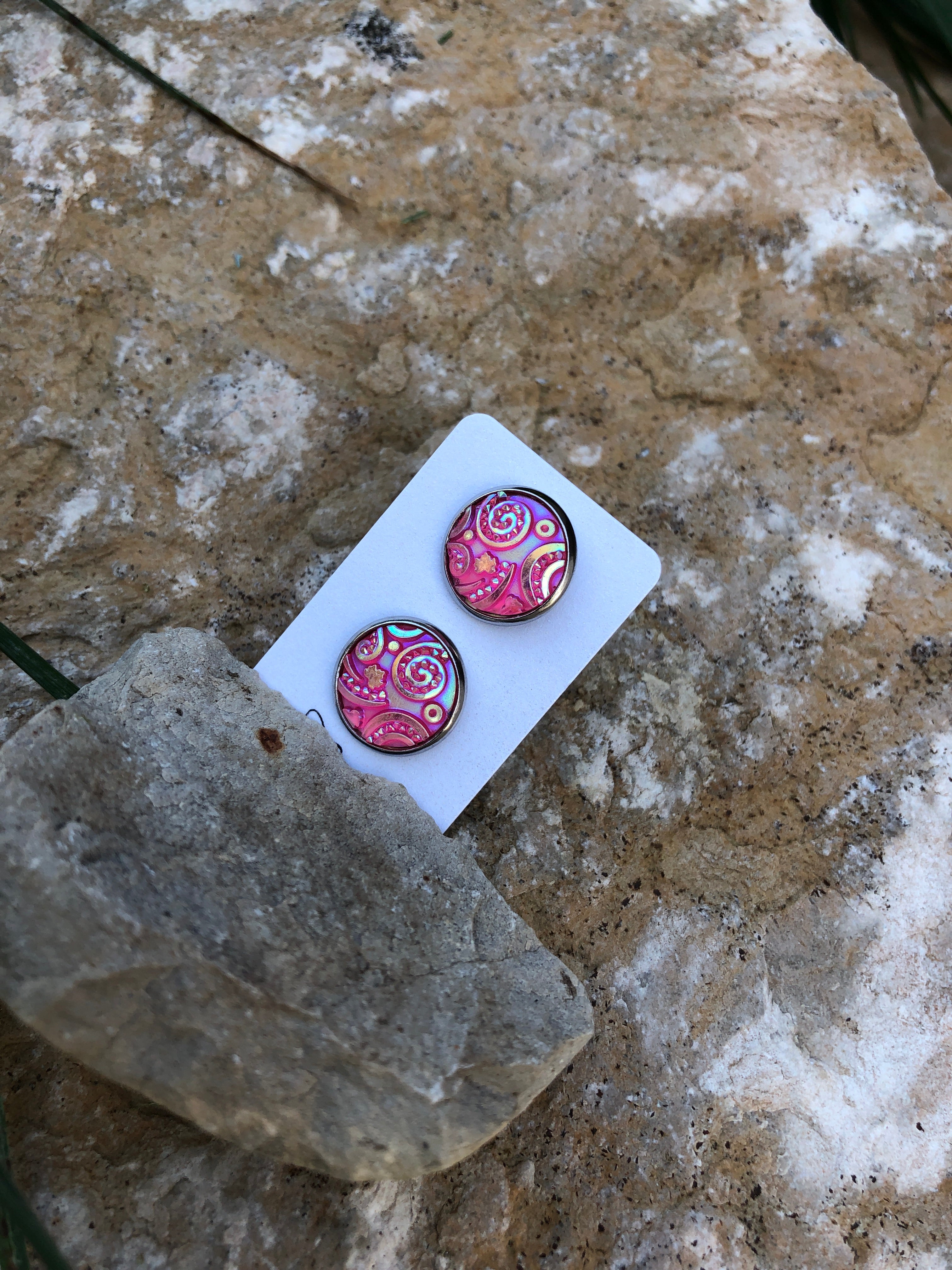 Hot pink embossed earrings